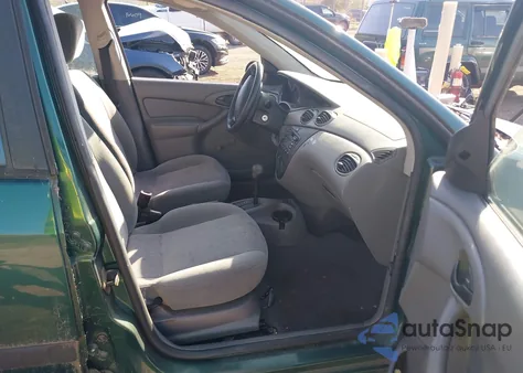 2001 Ford Focus Lx from USA, damaged, VIN 1FAFP33P31W155548